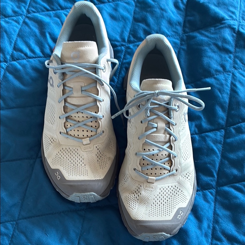 Women's Cream Athletic Shoes